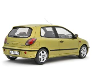 Fiat Bravo 2.0 HGT 1995 Giallo Superga Laudoracing 1:18 Resinemodell (Türen, Motorhaube... nicht zu öffnen!)